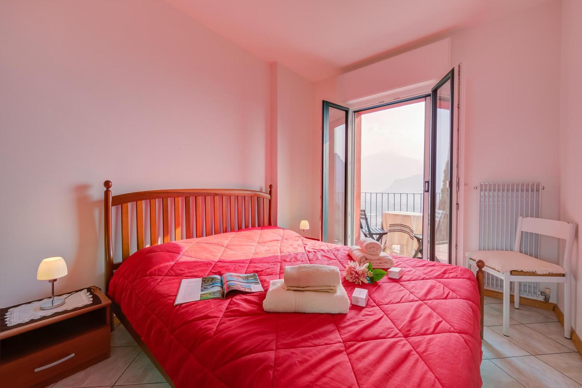 Lake View Dom-Us Apartment - Happy Rentals Riva del Garda Exterior photo