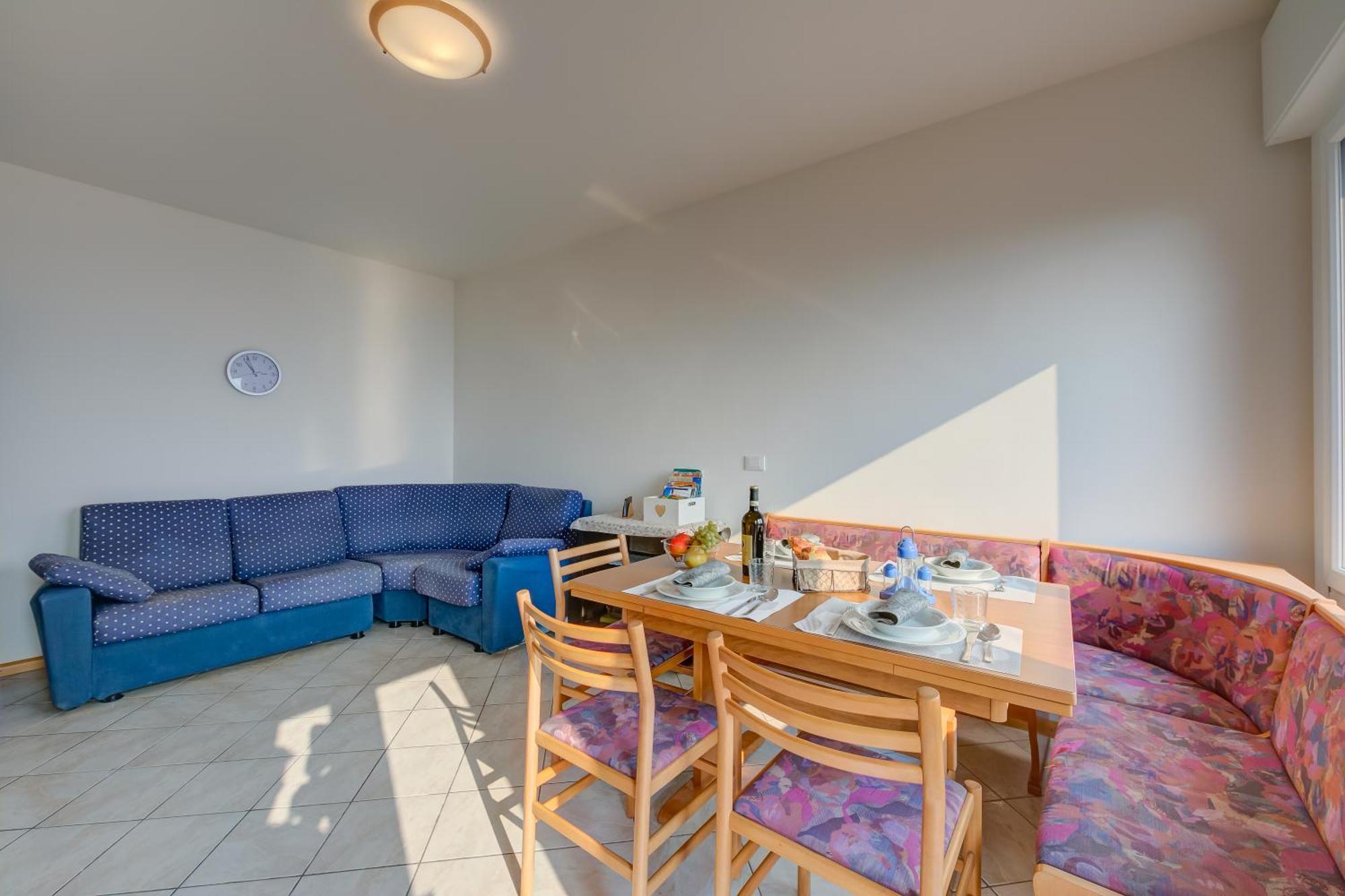 Lake View Dom-Us Apartment - Happy Rentals Riva del Garda Exterior photo